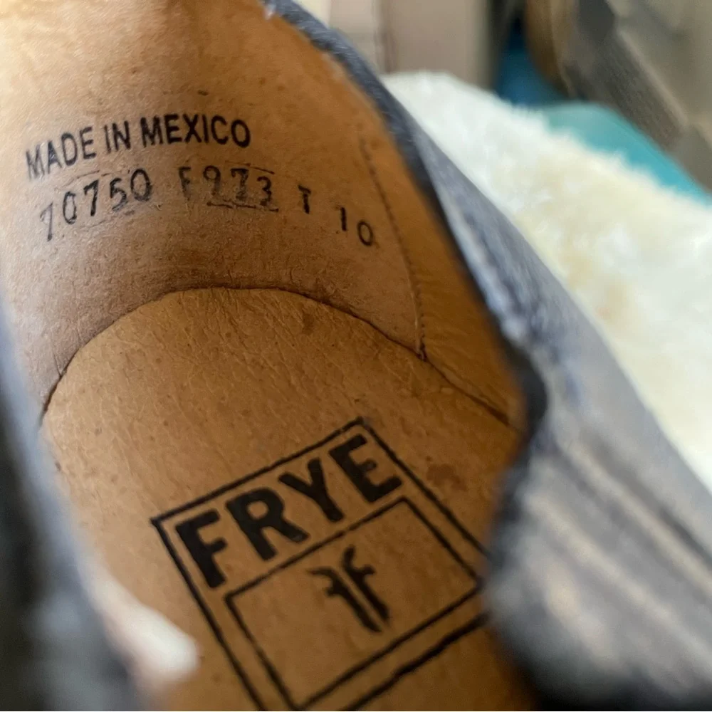 Frye Black Leather Pointed Western Ankle Booties - Picture 9 of 9